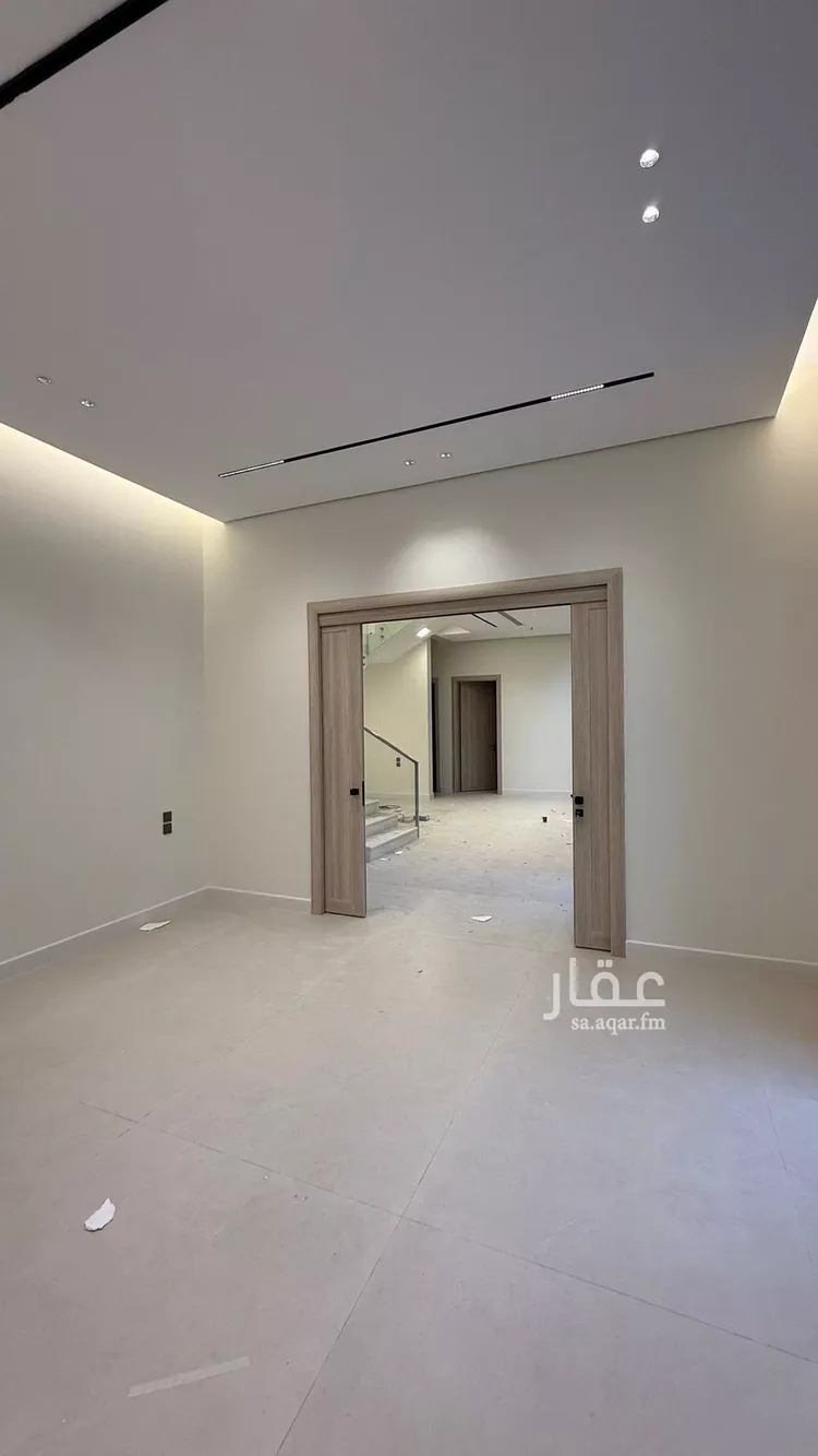 فيلا للبيع في شارع محمد بن أبي بكر القيم, حي المهدية, مدينة الرياض, منطقة الرياض صورة 3