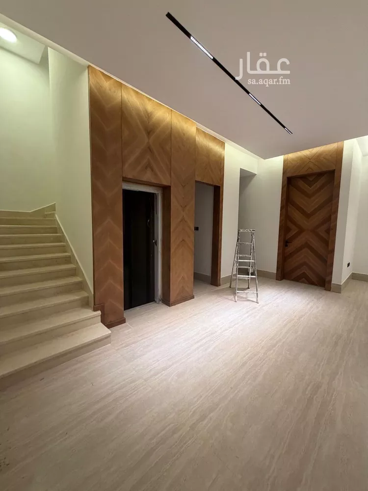 فيلا للبيع في شارع محمد بن أبي بكر القيم, حي المهدية, مدينة الرياض, منطقة الرياض صورة 4