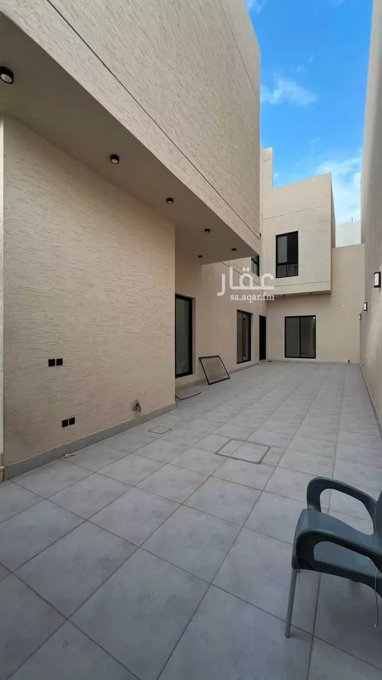 فيلا للبيع في شارع فؤاد محمد عمر توفيق, حي المهدية, مدينة الرياض, منطقة الرياض صورة 3