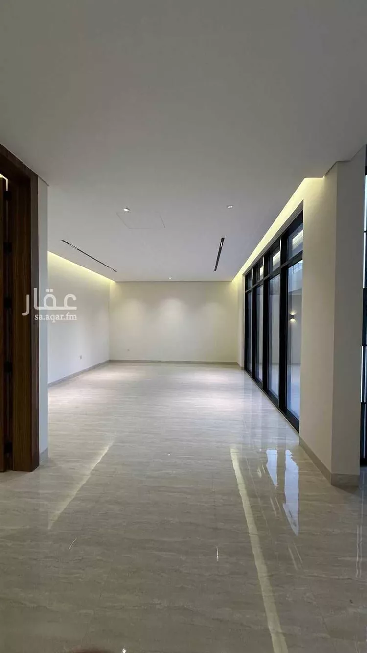 فيلا للبيع في شارع فؤاد محمد عمر توفيق, حي المهدية, مدينة الرياض, منطقة الرياض صورة 5