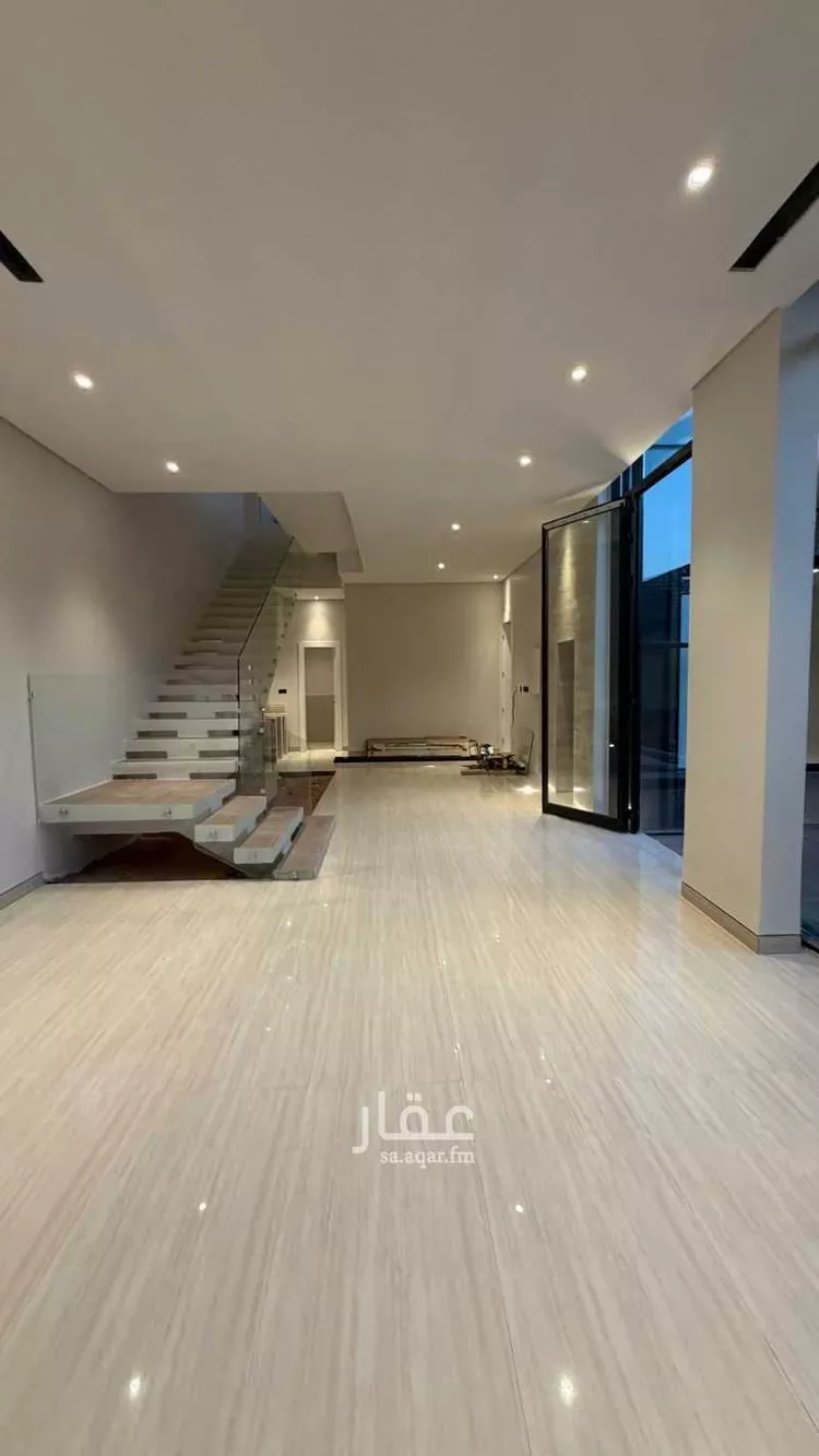 فيلا للبيع في شارع محمد بن زين العابدين, حي المهدية, مدينة الرياض, منطقة الرياض 8