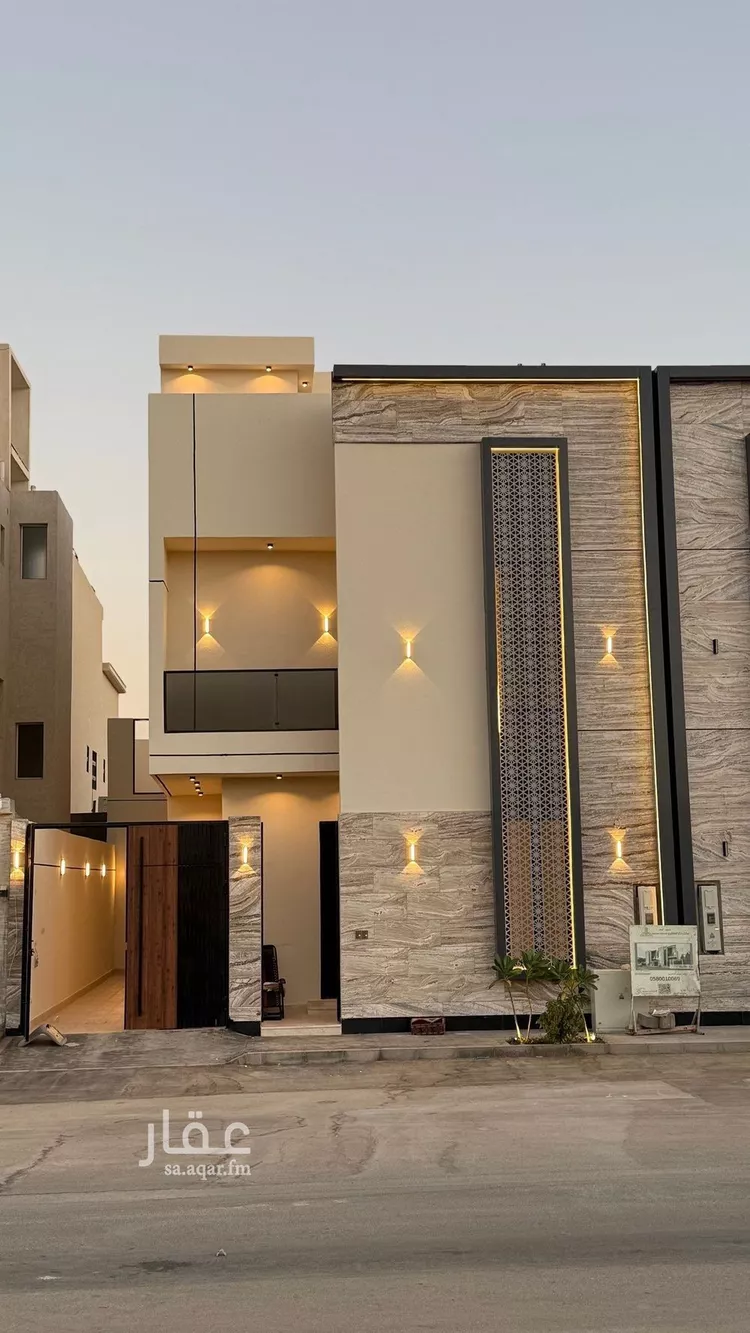 فيلا للبيع في شارع عبداللطيف بن المبارك, حي المهدية, مدينة الرياض, منطقة الرياض صورة 3