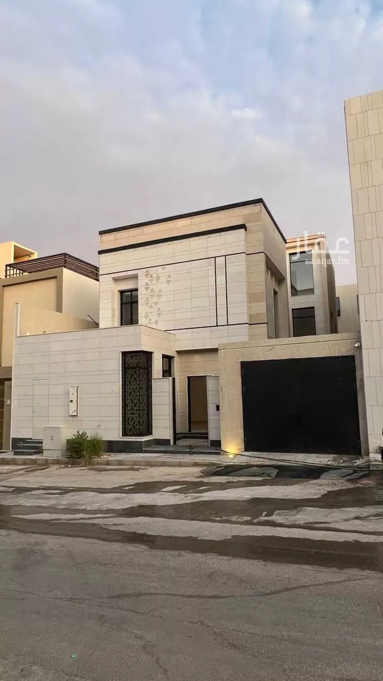 Villa for Sale in Riyadh Al Mahdiyah