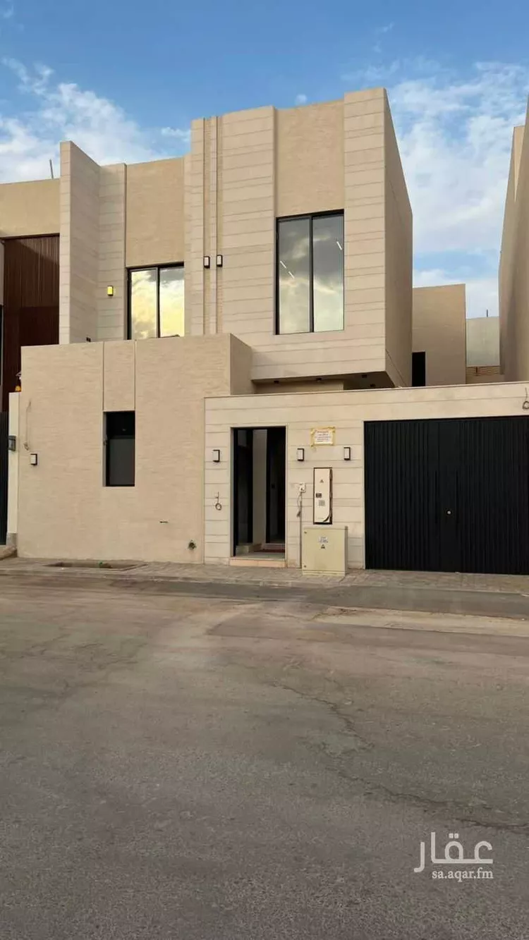 Villa for Sale in Riyadh Al Mahdiyah