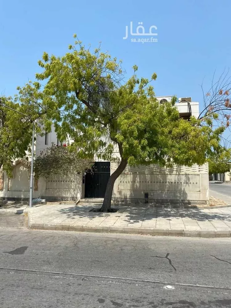 فيلا للبيع في شارع شـــارع الهـدى, مدينة مدينه الجبيل الصناعيه, المنطقة الشرقية صورة 2