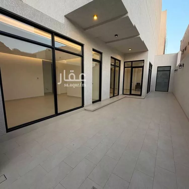 Floor for Sale in Riyadh Qurtubah صورة 3