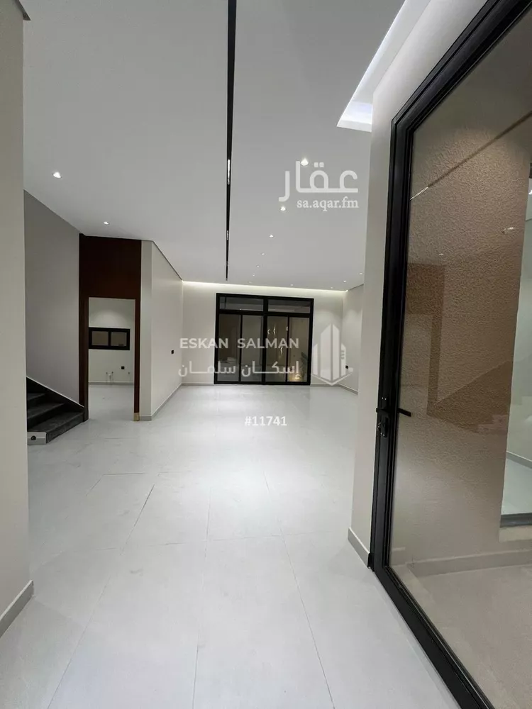 فيلا للبيع في شارع الطارق, حي الرمال, مدينة الرياض, منطقة الرياض صورة 2