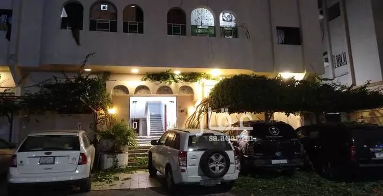 عمارة للبيع في شارع الباجي, حي الصفاء, مدينة جدة, منطقة مكة المكرمة صورة 2