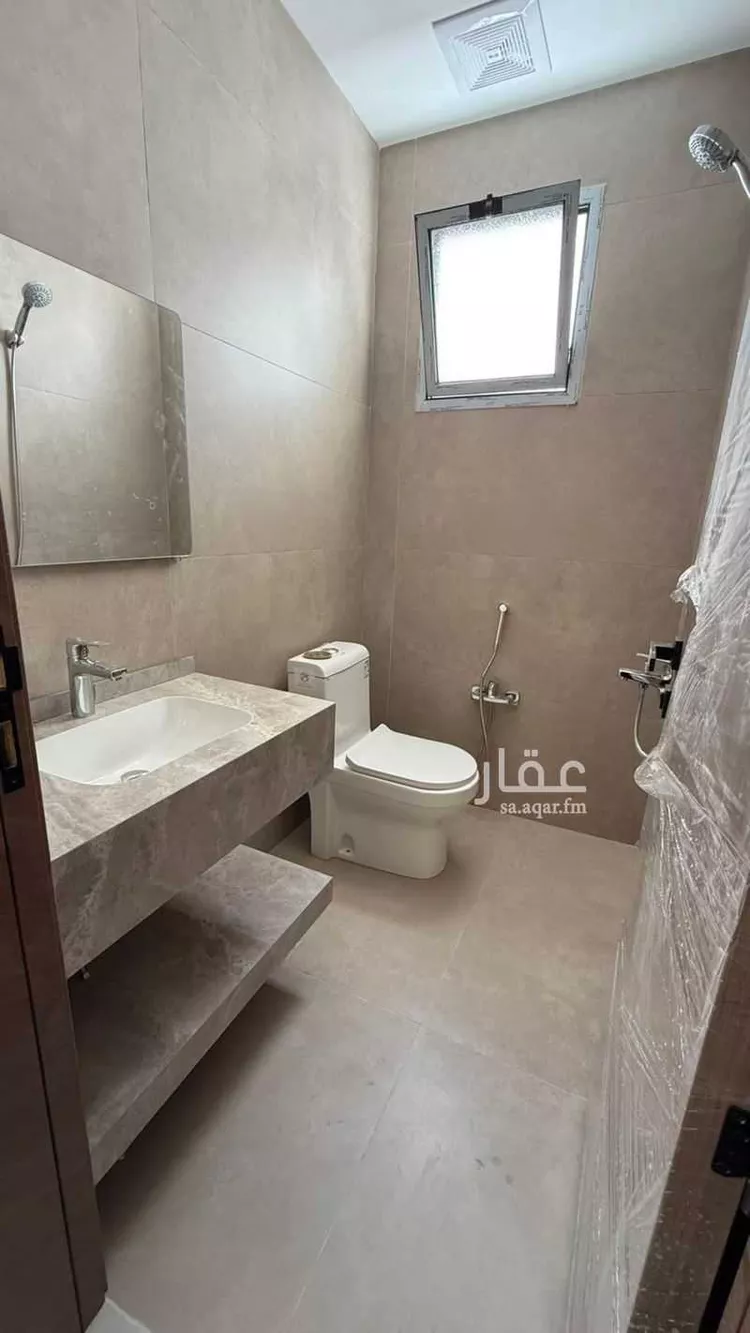 شقة للبيع في شارع قس بن ساعدة, حي المطار, مدينة حائل, منطقة حائل 8