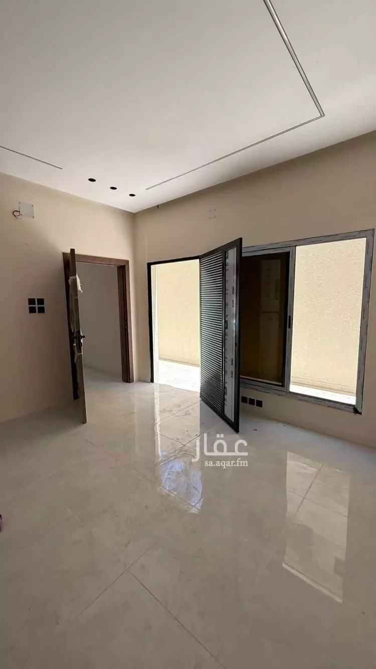 شقة للبيع في شارع قس بن ساعدة, حي المطار, مدينة حائل, منطقة حائل 6