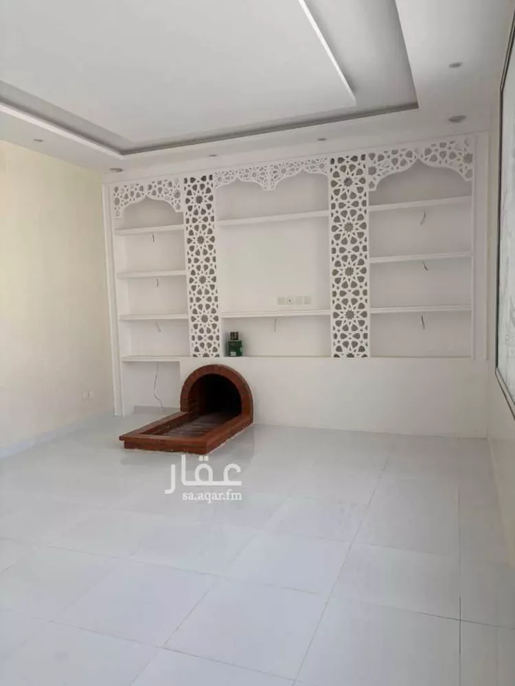 Floor for Sale in Hail Al Badnah