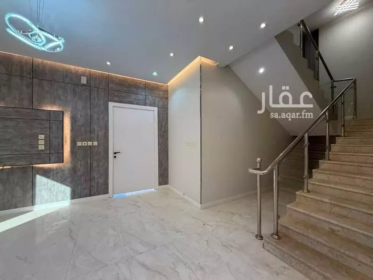 فيلا للبيع في شارع حبيب بن عمرو الطائي, حي قرية النيصية, مدينة حائل, منطقة حائل صورة 2