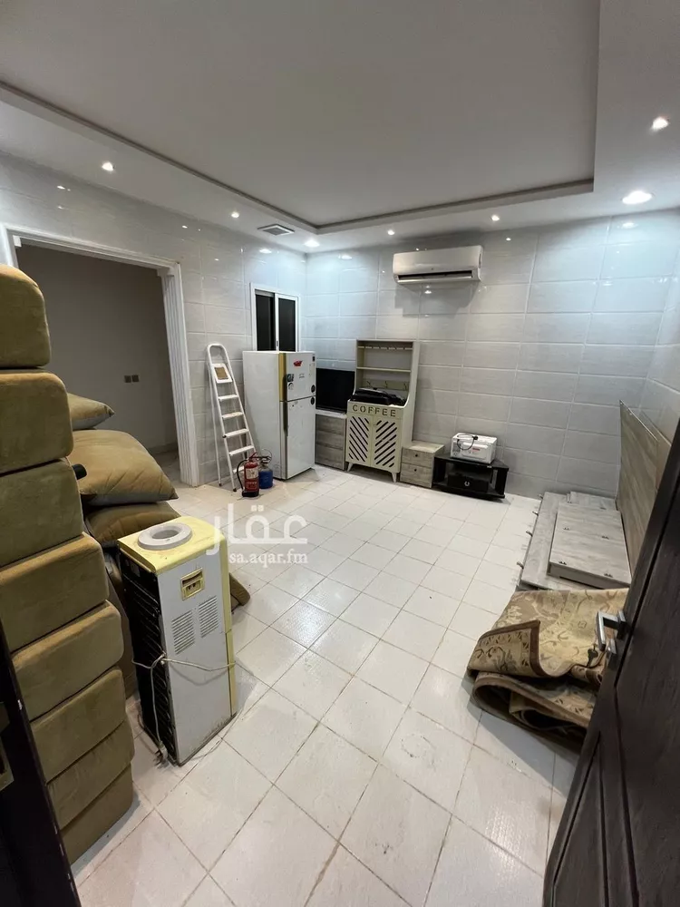 فيلا للإيجار في شارع عمر مكرم, حي الرمال, مدينة الرياض, منطقة الرياض 9