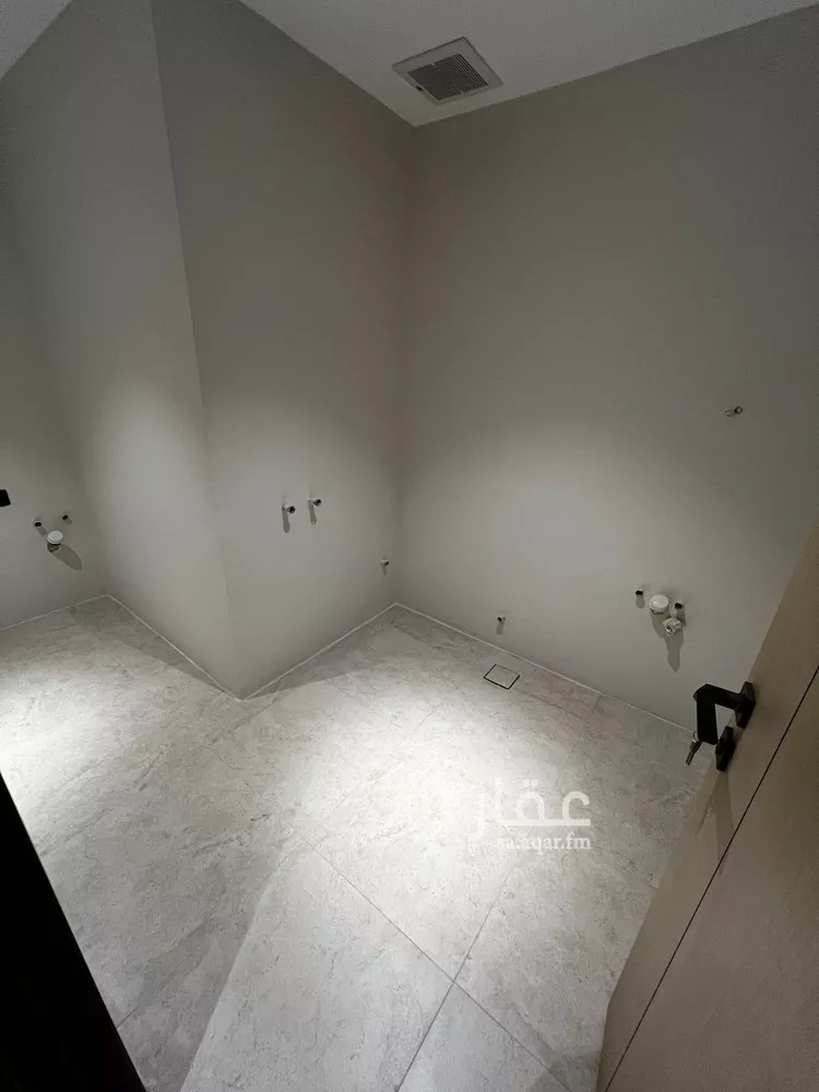 شقة للإيجار في شارع الحارث بن سليل, حي العارض, مدينة الرياض, منطقة الرياض 20