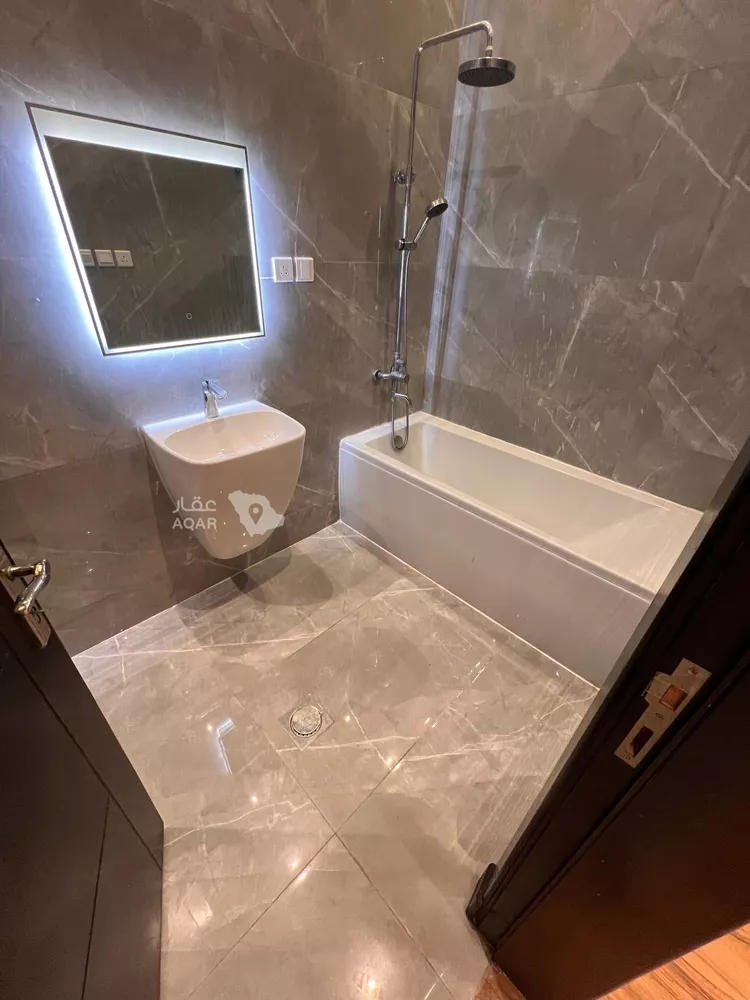 Apartment for Rent in Riyadh Al Arid 11