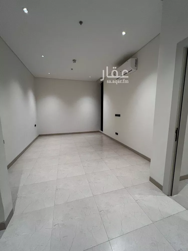 شقة للإيجار في شارع ممر107, حي الرمال, مدينة الرياض, منطقة الرياض 15
