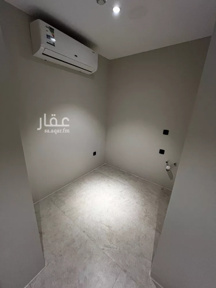 شقة للإيجار في شارع الحارث بن سليل, حي العارض, مدينة الرياض, منطقة الرياض 17