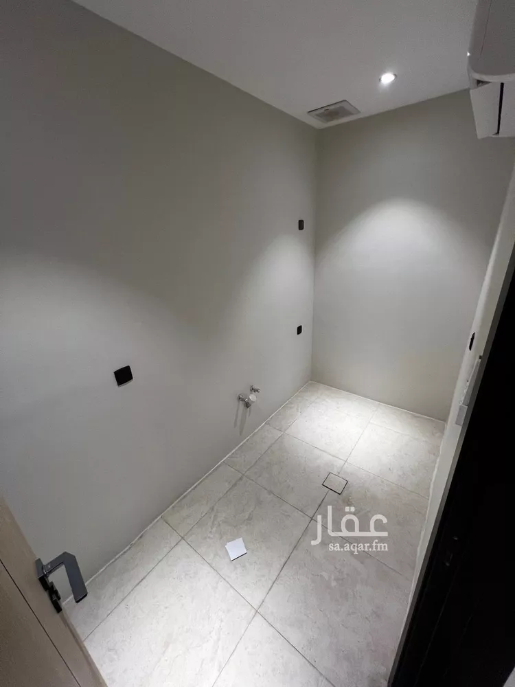 شقة للإيجار في شارع الحارث بن سليل, حي العارض, مدينة الرياض, منطقة الرياض 14