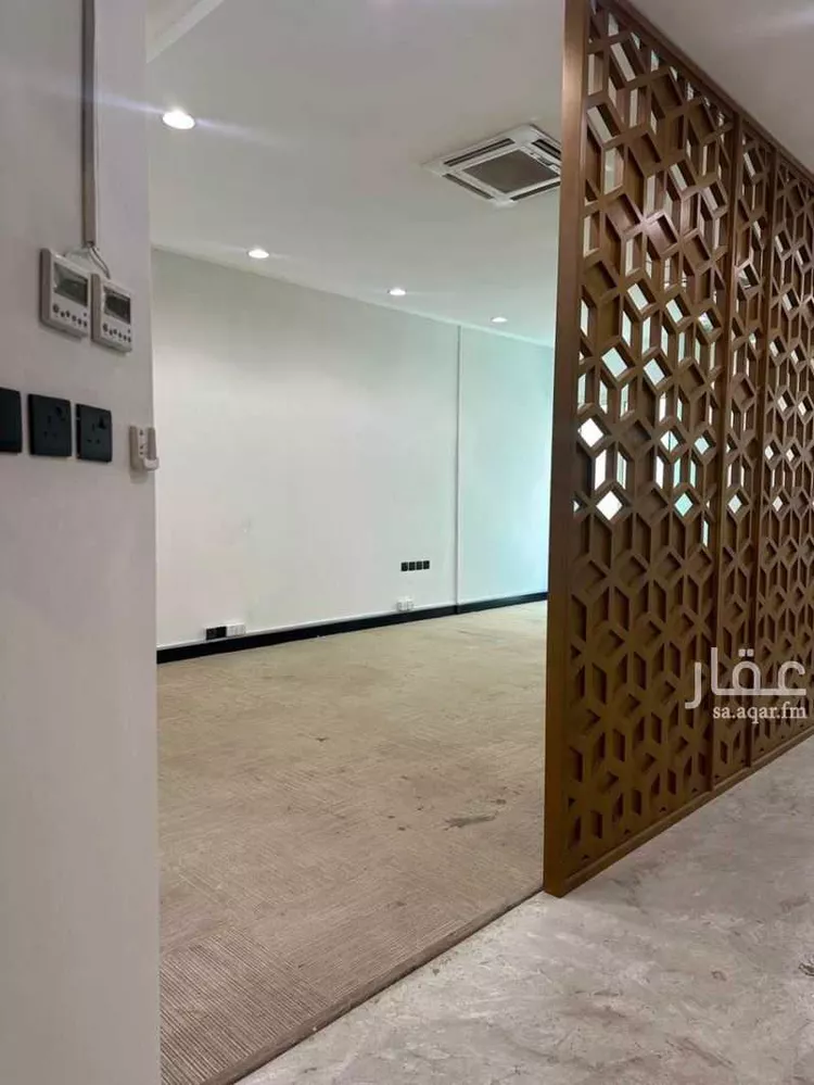مكتب تجاري للإيجار في شارع دجلة, حي الصحافة, مدينة الرياض, منطقة الرياض صورة 3