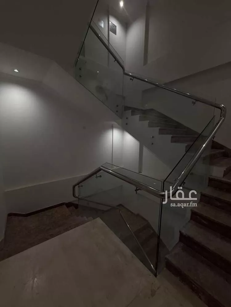 عمارة للإيجار في شارع العليا, حي الورود, مدينة الرياض, منطقة الرياض صورة 3