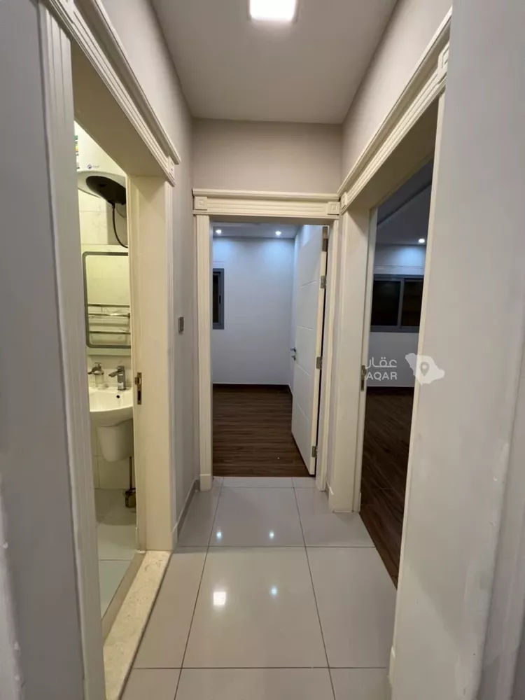 شقة للإيجار في شارع عشيرة سدير, حي الرائد, مدينة الرياض, منطقة الرياض 3