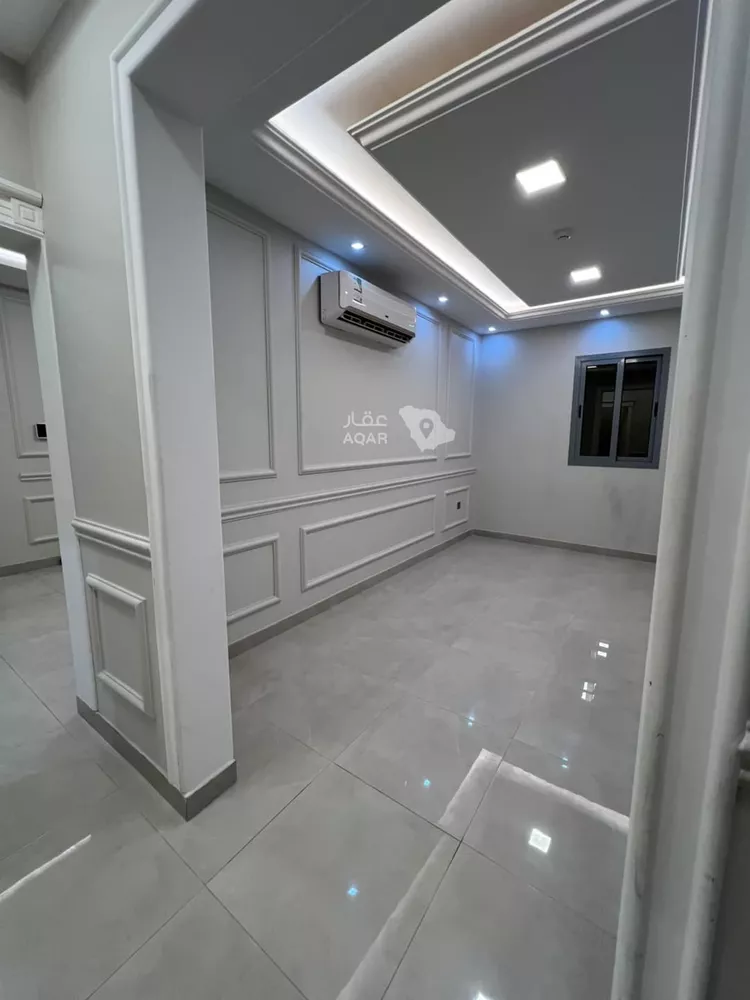 شقة للإيجار في شارع عشيرة سدير, حي الرائد, مدينة الرياض, منطقة الرياض 4