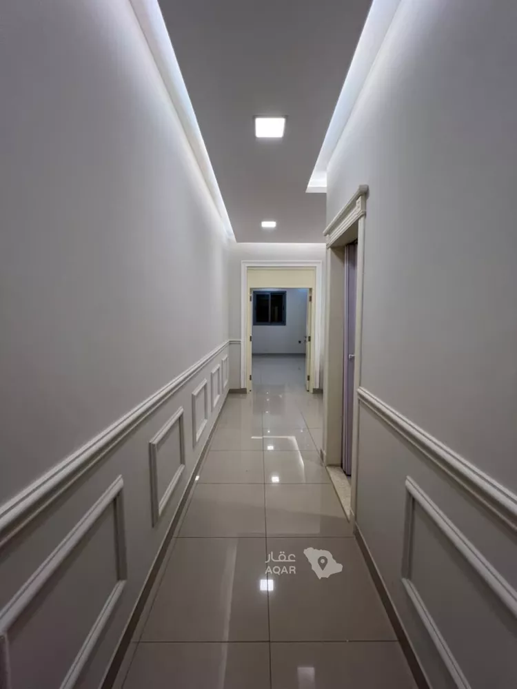 شقة للإيجار في شارع عشيرة سدير, حي الرائد, مدينة الرياض, منطقة الرياض 8