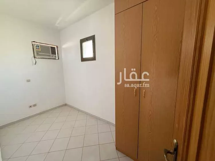 فيلا للإيجار في شارع رفيق الحريري, حي الورود, مدينة الرياض, منطقة الرياض صورة 4