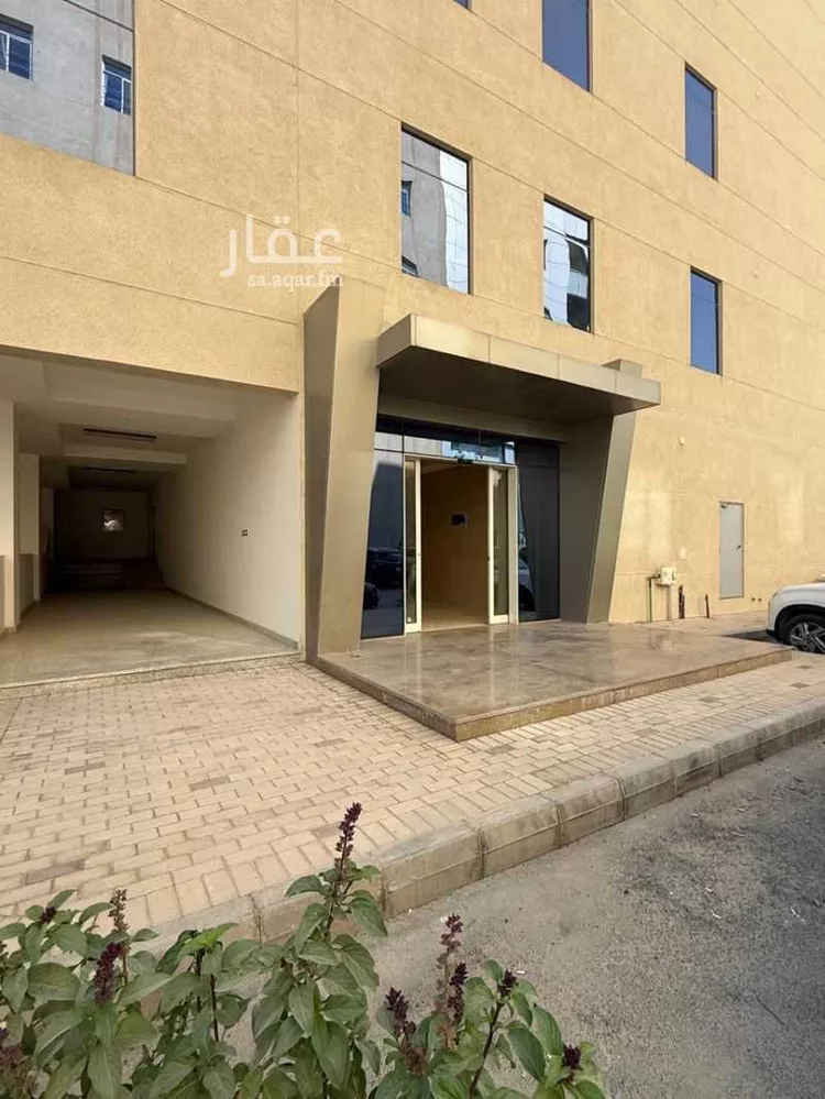 عمارة للإيجار في شارع العليا, حي الورود, مدينة الرياض, منطقة الرياض