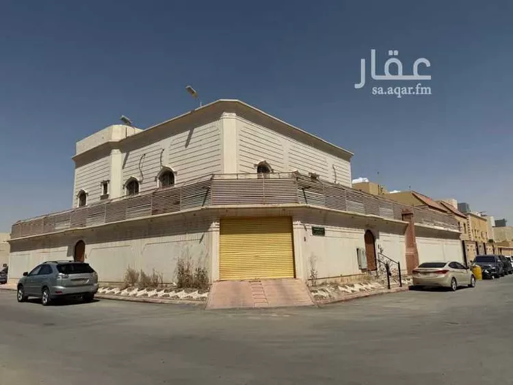 فيلا للبيع في شارع المدية ، حي ظهرة لبن ، الرياض ، منطقة الرياض صورة 2