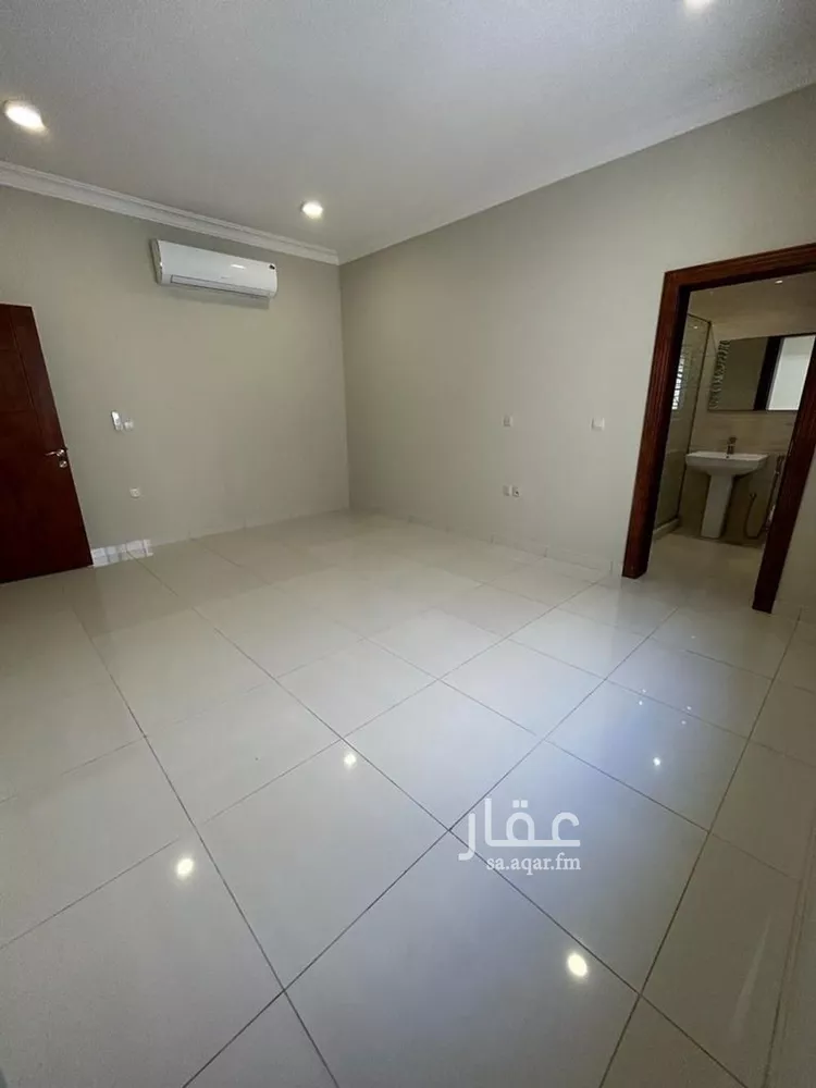 شقة للإيجار في شارع السحاب, حي الجامعة, مدينة الظهران, المنطقة الشرقية صورة 5