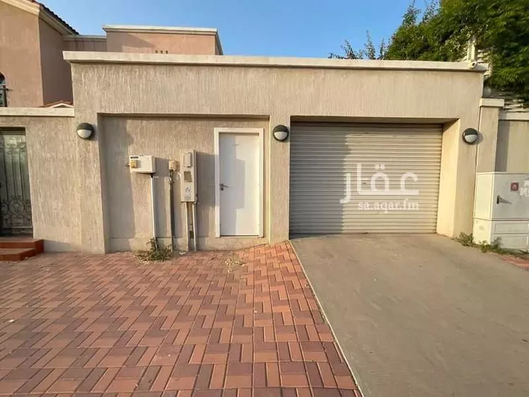 فيلا للإيجار في شارع المتنبي, حي النورس, مدينة الدمام, المنطقة الشرقية 12