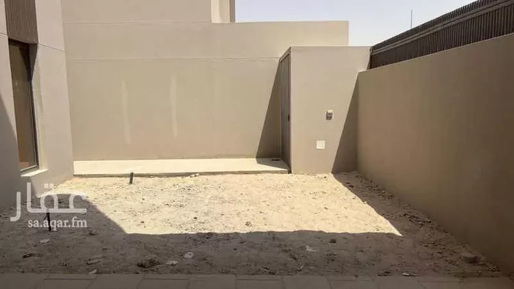 فيلا للبيع في حي مطار الملك خالد الدولي ، الرياض ، منطقة الرياض صورة 3