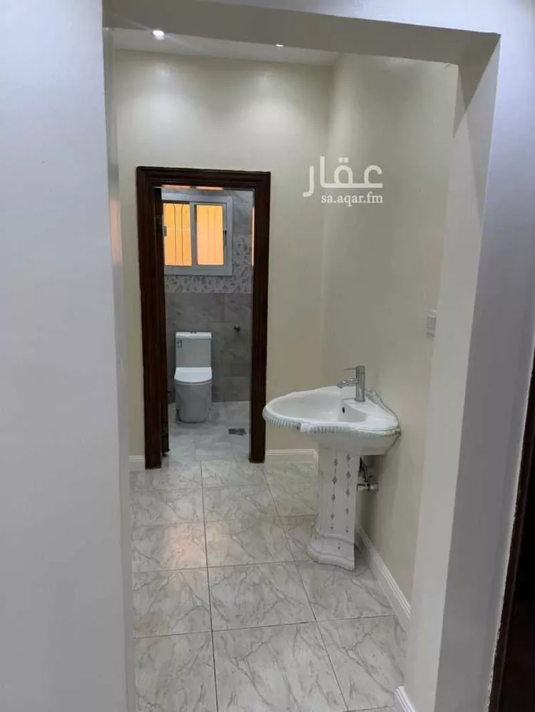 فيلا للإيجار في شارع سلمة البغدادي, حي الروضة, مدينة الرياض, منطقة الرياض 24