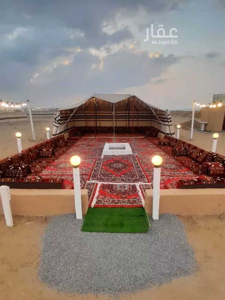 مخيم للحجز في الفج الكريمي ، الجموم