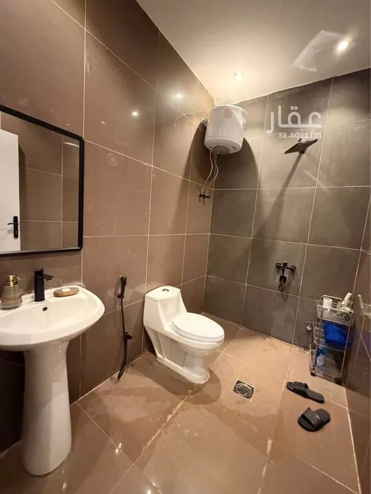 شقة للإيجار في شارع الباقرة ، حي اليرموك ، الرياض ، منطقة الرياض صورة 4