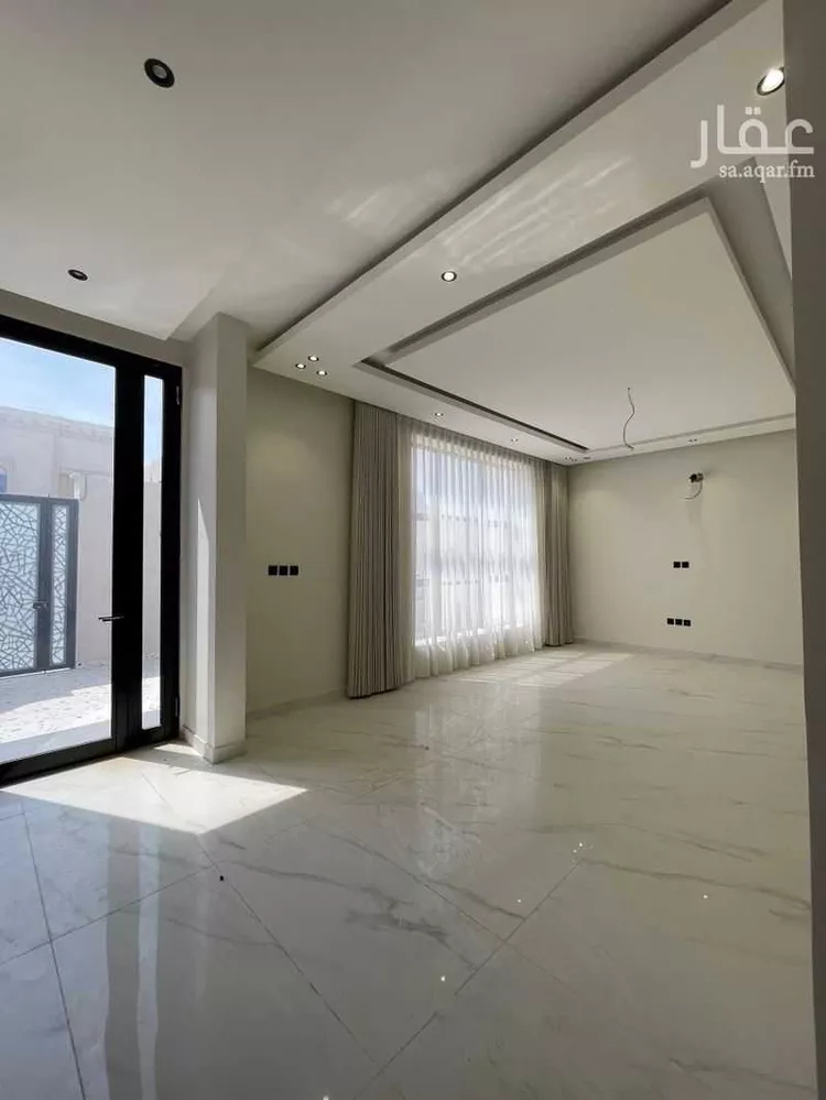 فيلا للإيجار في شارع 22462109, حي الصواري, مدينة الخبر, المنطقة الشرقية 6