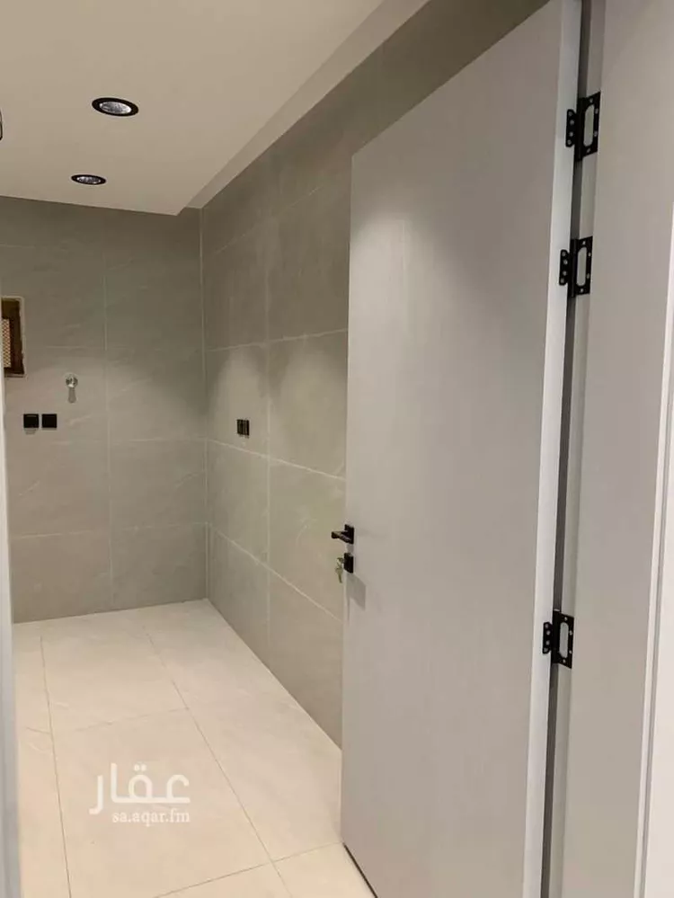 شقة للبيع في شارع عمان, حي السويس 1, مدينة جازان, منطقة جازان صورة 4