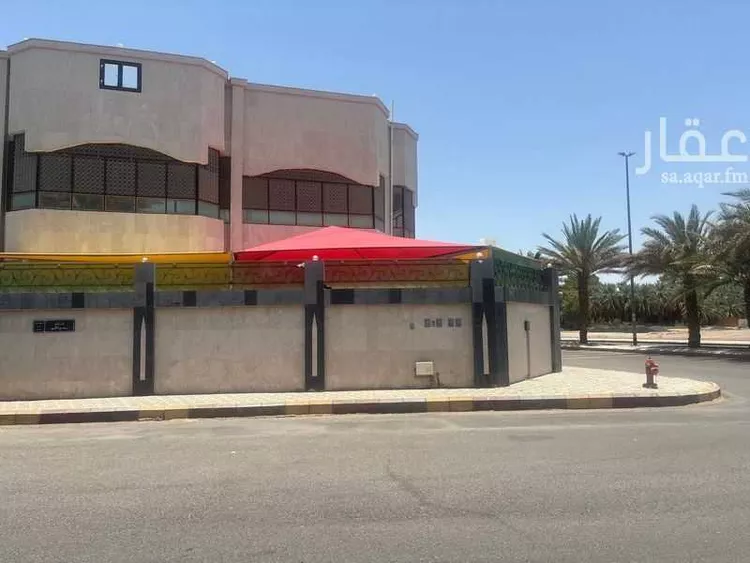 Shop for Rent in Medina Bir Uthman