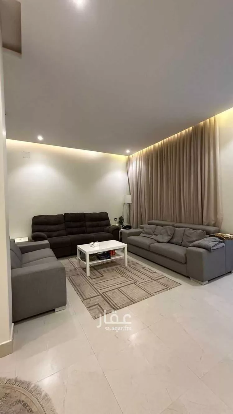 شقة للبيع في شارع جرير بن عبدالله البجلي, حي مغرزات, مدينة الرياض, منطقة الرياض صورة 5