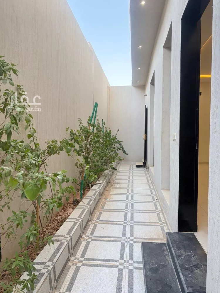فيلا للبيع في شارع أبي العز الحبشي, حي المرجان, مدينة الرياض, منطقة الرياض صورة 5
