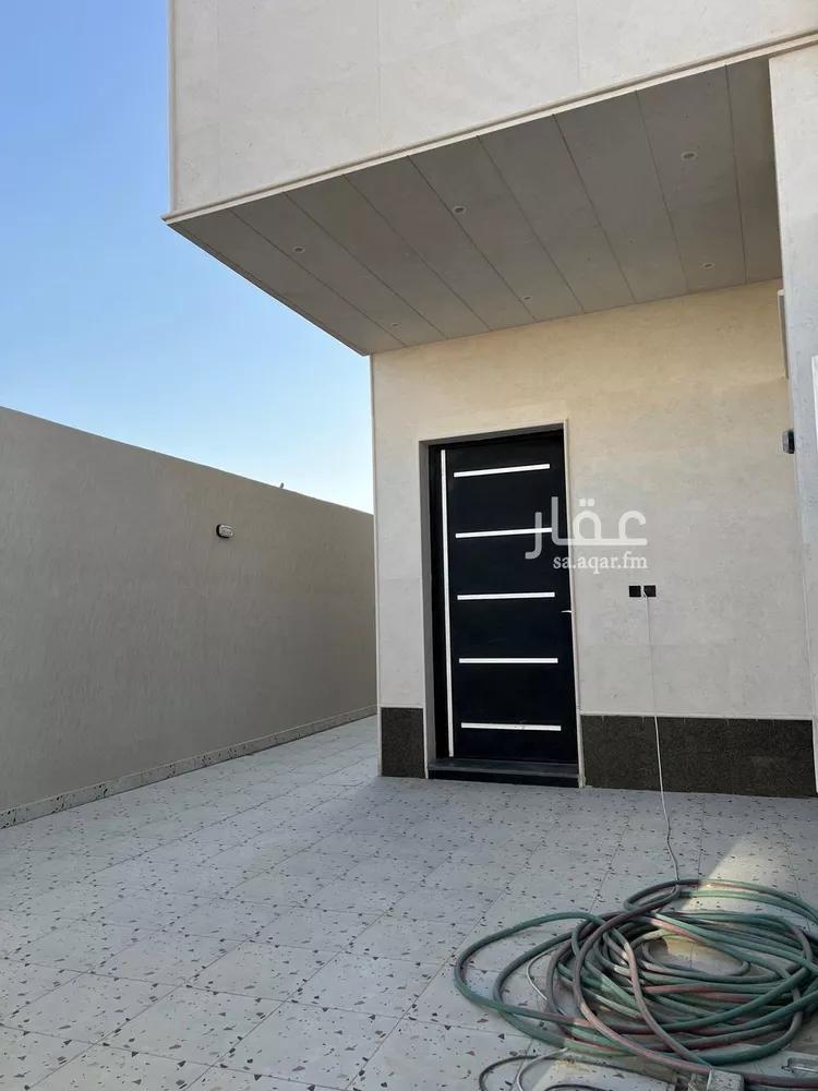دور للبيع في شارع محمد بن جميع, حي البيان, مدينة الرياض, منطقة الرياض صورة 5