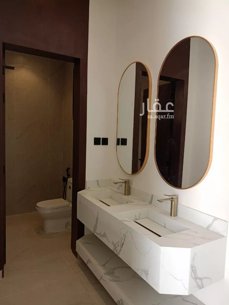 Villa for Sale in Riyadh Al Janadriyah صورة 2