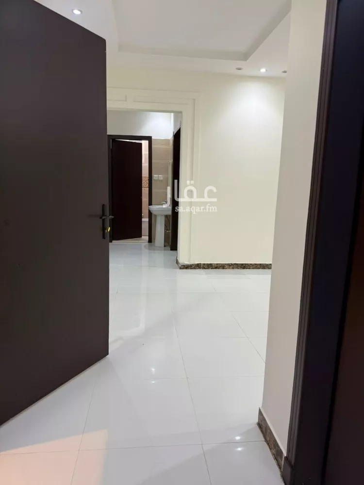 شقة للإيجار في شارع هدبة بن مصعب, حي الرمال, مدينة الرياض, منطقة الرياض