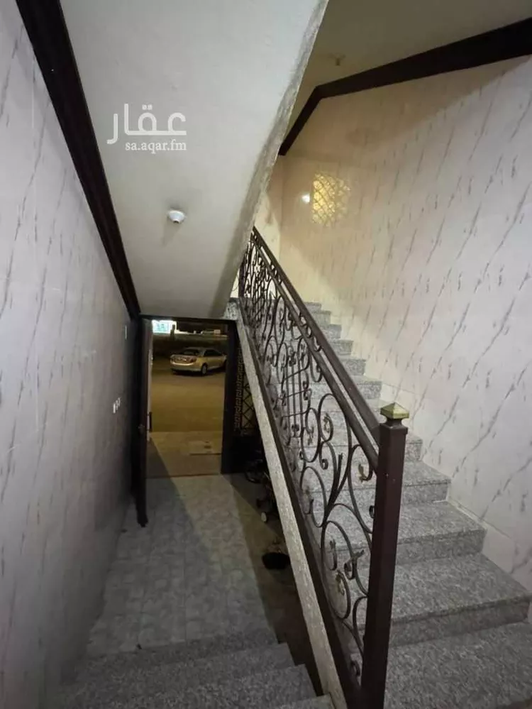 شقة للبيع في شارع عبد الحميد بن جبير, حي الشرف, مدينة خميس مشيط, منطقة عسير صورة 4