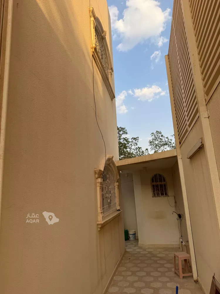 فيلا للبيع في شارع الخامس, حي الجزيرة, مدينة الرياض, منطقة الرياض 8