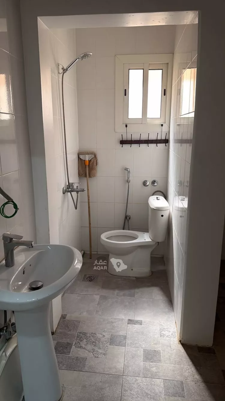 Floor for Rent in Jeddah Al Kawthar 12