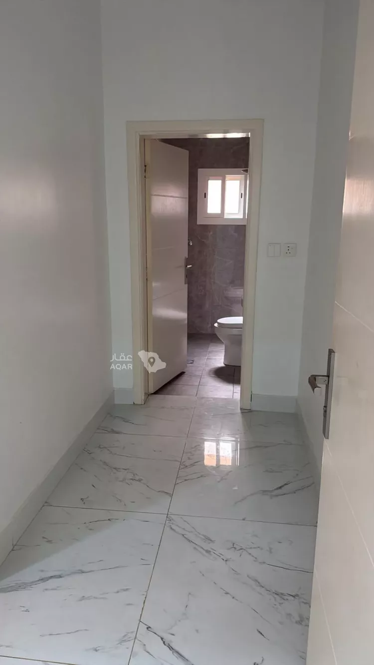 Floor for Rent in Jeddah Al Kawthar 11