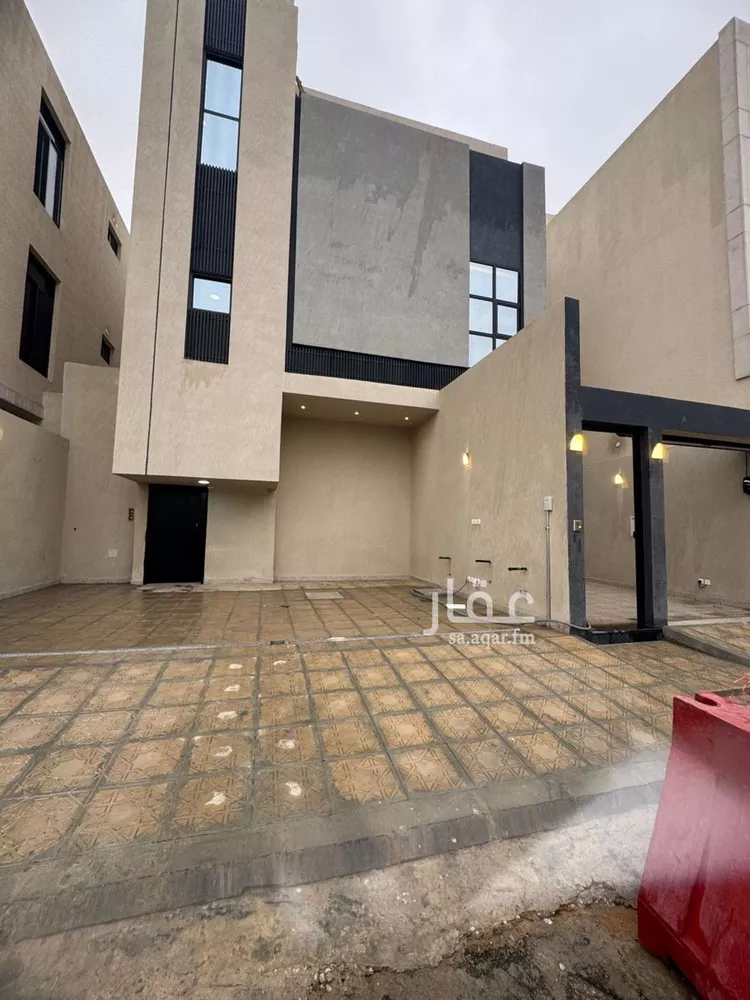 دور للبيع في شارع محمد بن قدامة , حي العارض, مدينة الرياض, منطقة الرياض