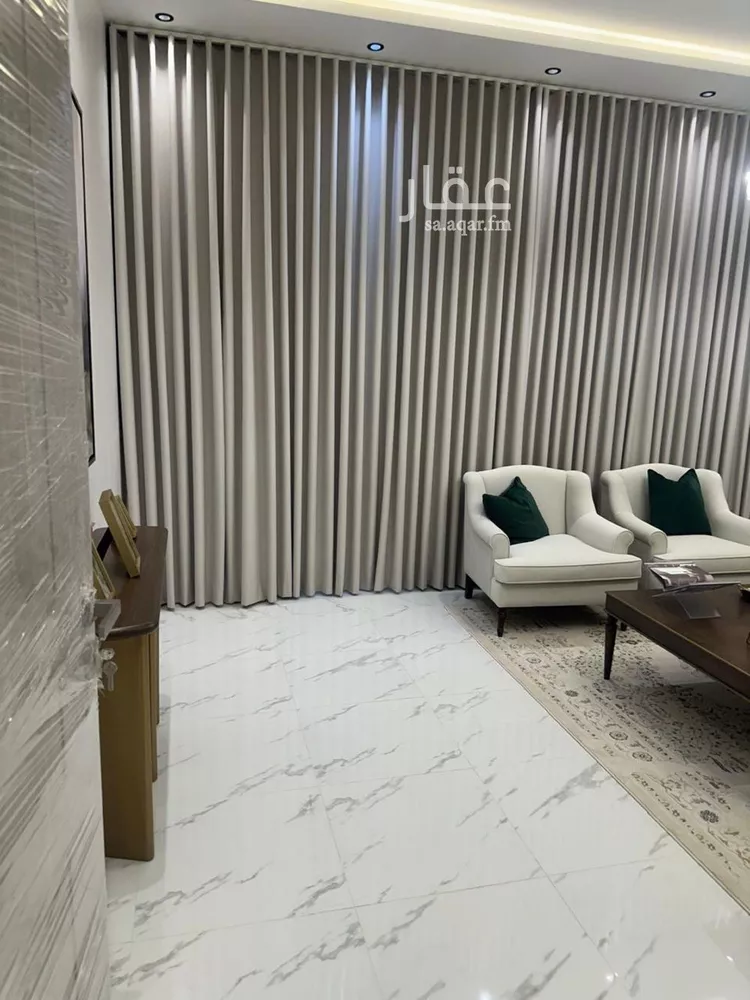 دور للبيع في شارع حسن مشاط, حي عكاظ, مدينة الرياض, منطقة الرياض 14